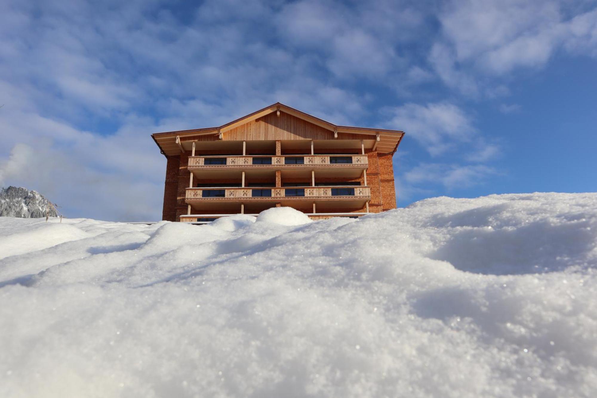 Ruhehotel & Naturresort Rehbach - Adults Only Schattwald Exterior photo