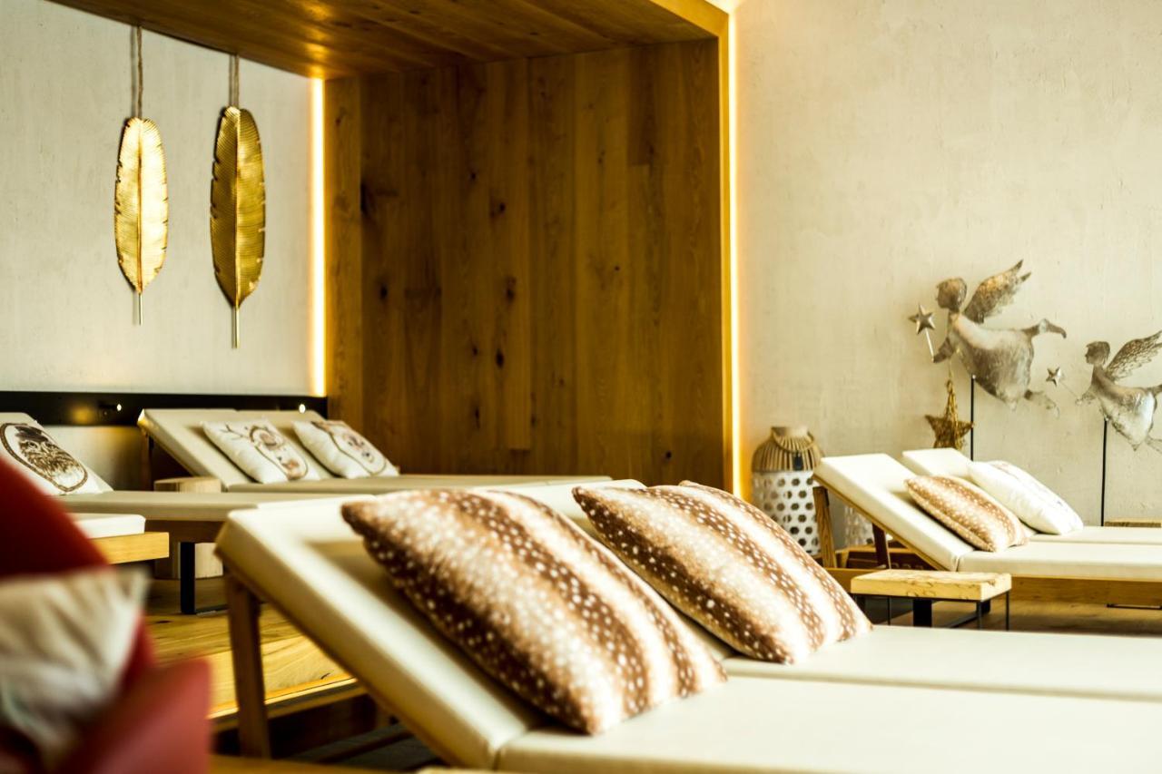 Ruhehotel & Naturresort Rehbach - Adults Only Schattwald Exterior photo